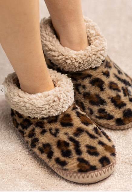 Leopard best sale bootie slippers