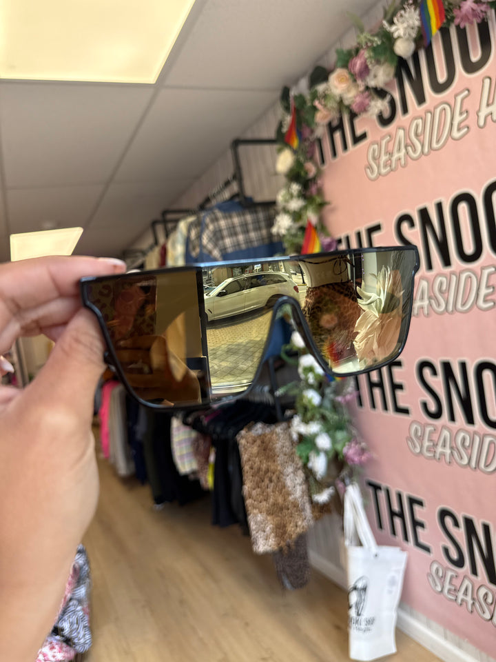 Blakely Shades