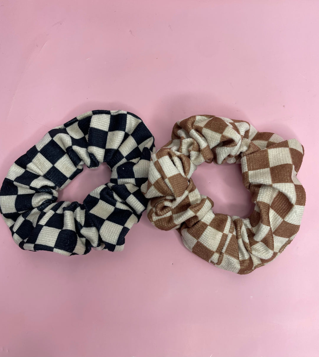 Checkered Scrunchie Set