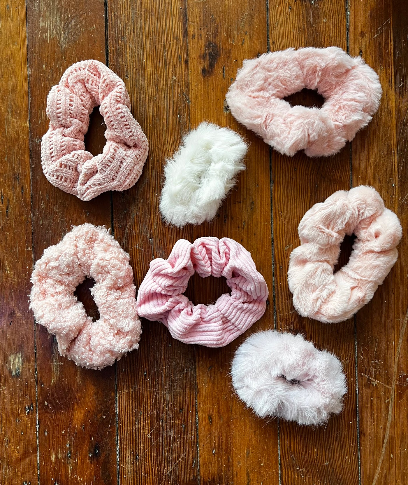 Soft Furry Scrunchie Set